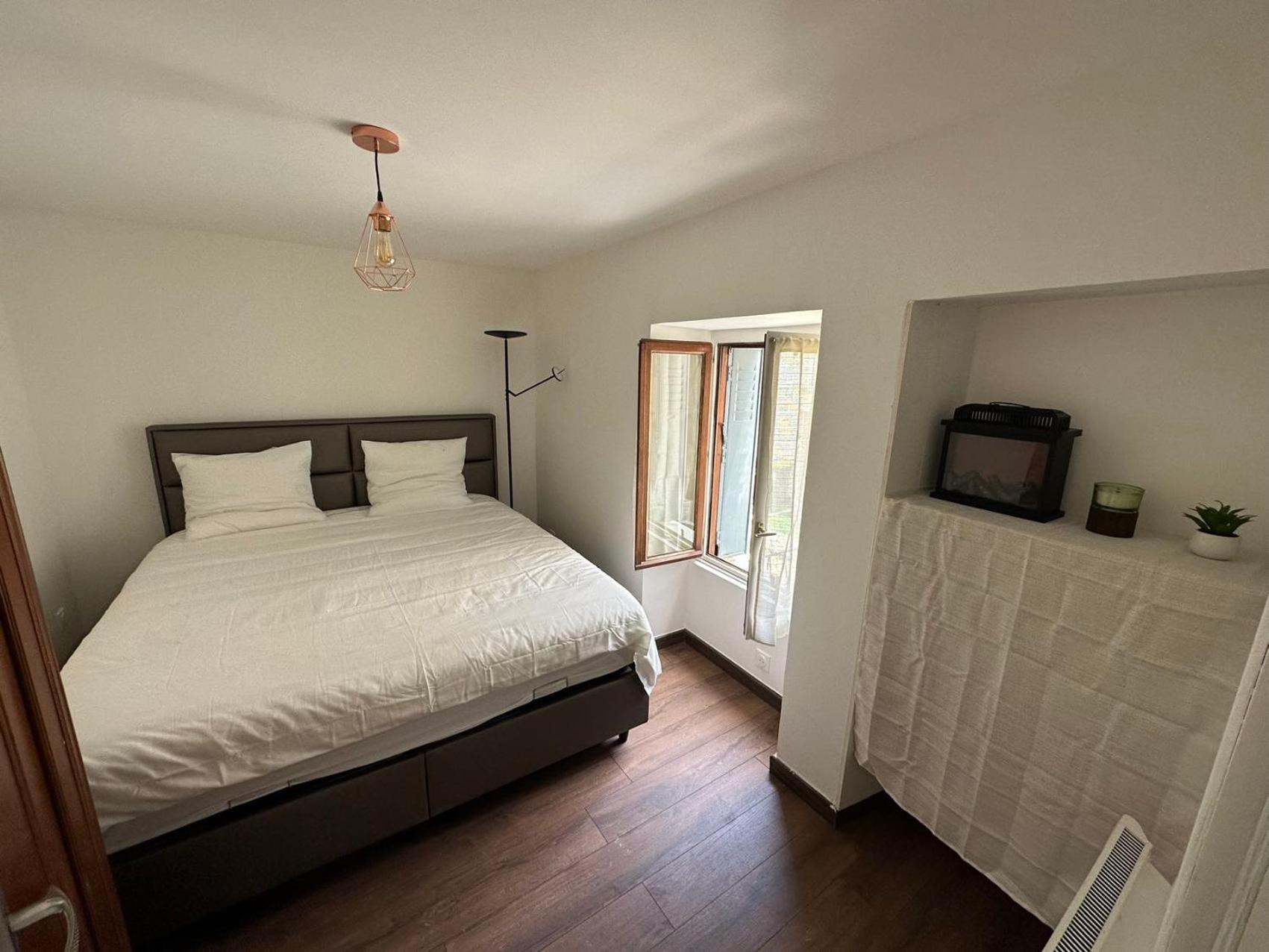 Appartement Calme Moderne Proche De Disneyland Wifi & Cafe Gratuit & Arrivee Autonome บุสซี-แซ็ง-ฌอร์ฌ ภายนอก รูปภาพ