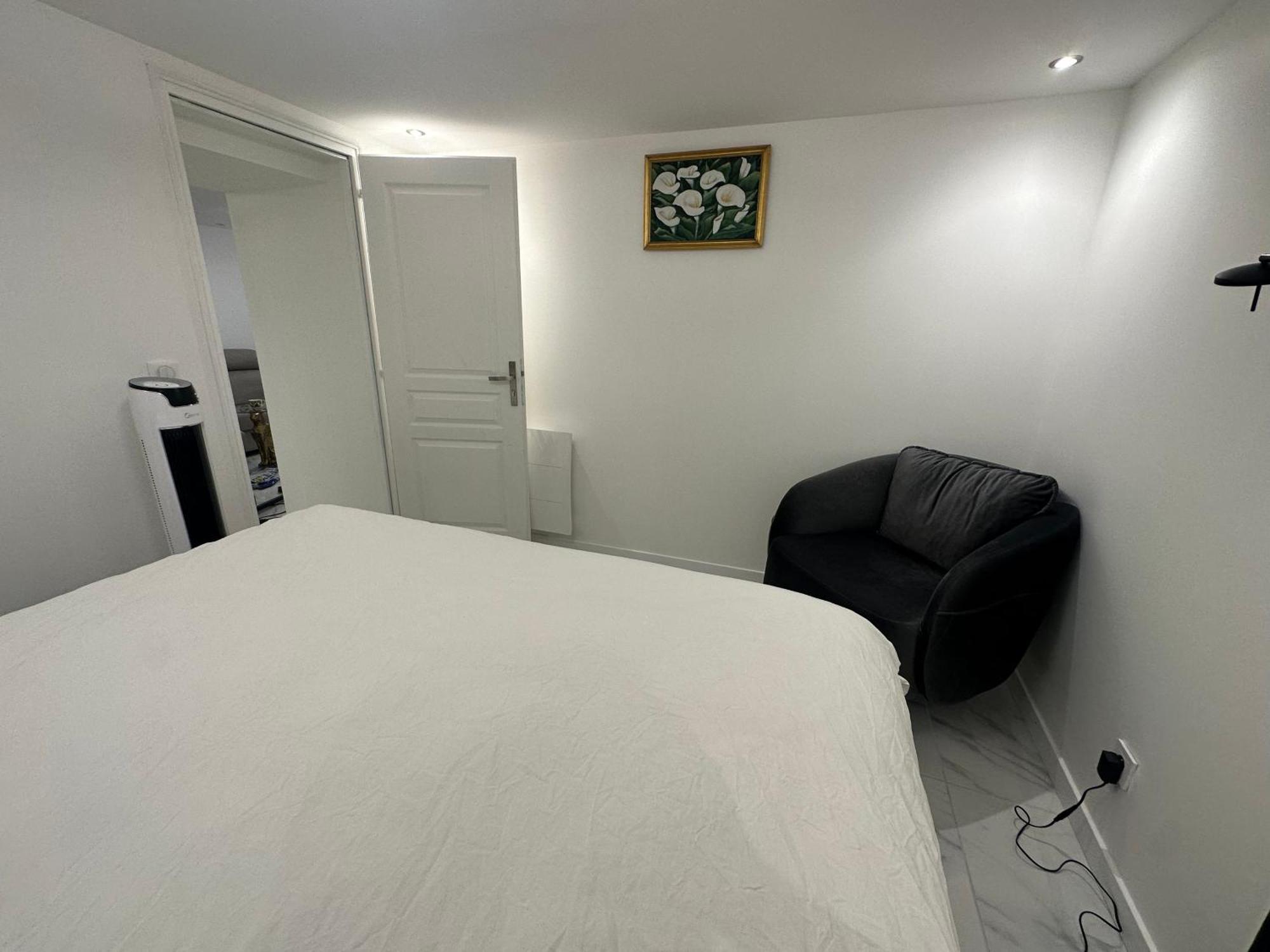 Appartement Calme Moderne Proche De Disneyland Wifi & Cafe Gratuit & Arrivee Autonome บุสซี-แซ็ง-ฌอร์ฌ ภายนอก รูปภาพ